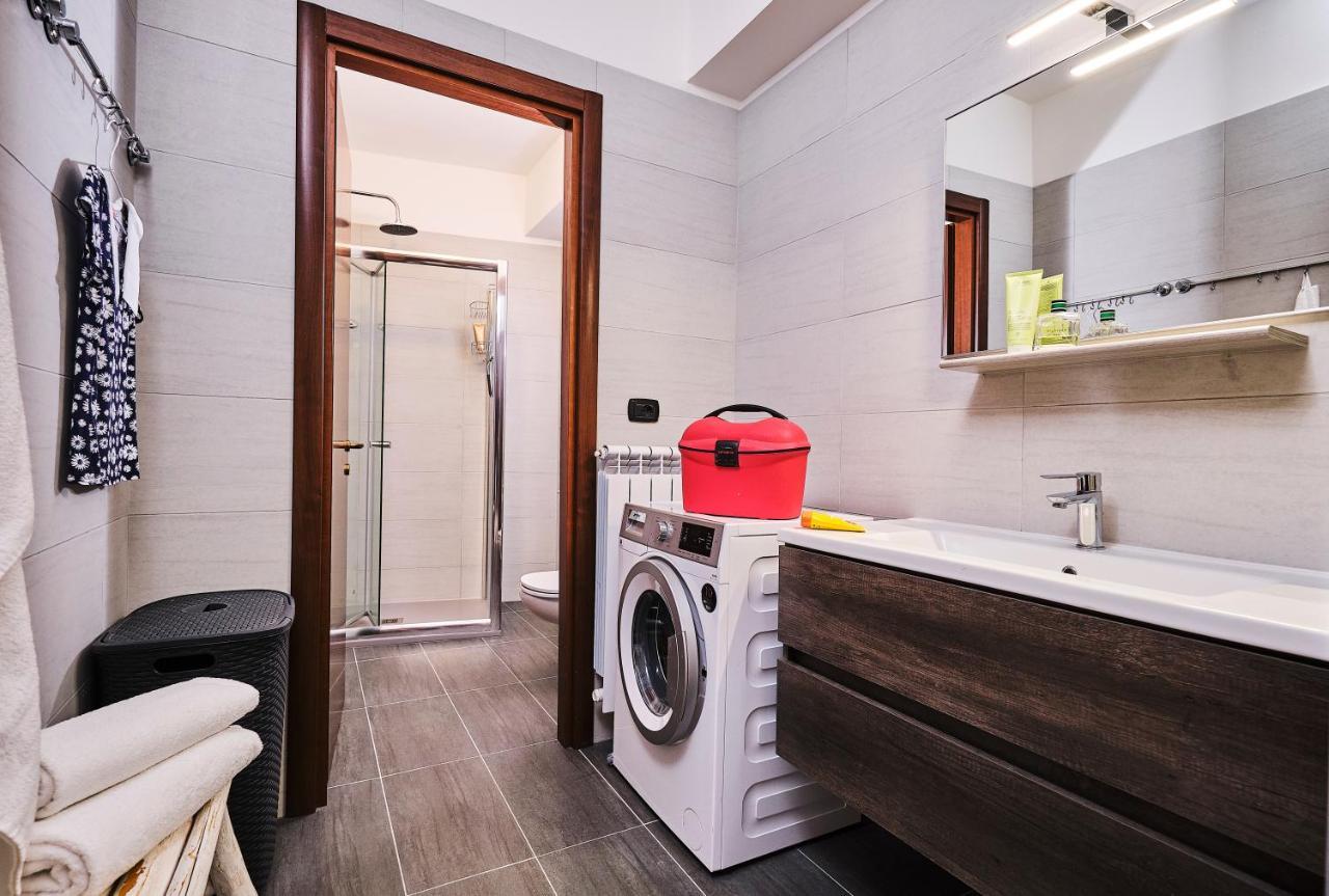 Lario View Apartment Acquaseria Екстериор снимка