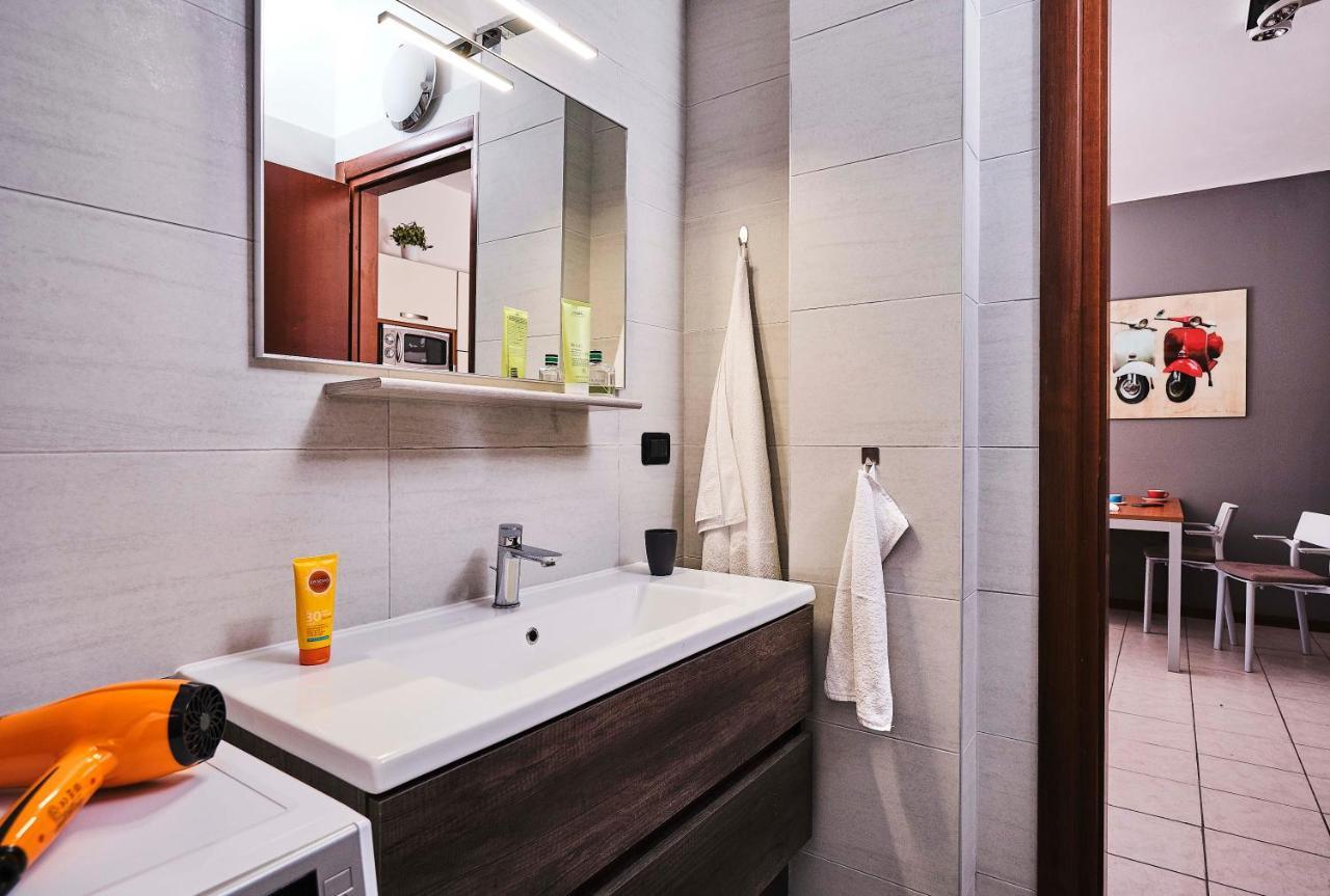 Lario View Apartment Acquaseria Екстериор снимка